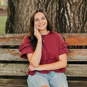 Meet your Posher, Ashley